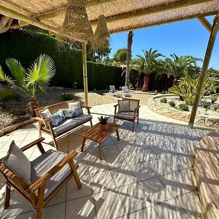 3 Bedroom Villa, Walking Distance To Moraira Villa Teulada